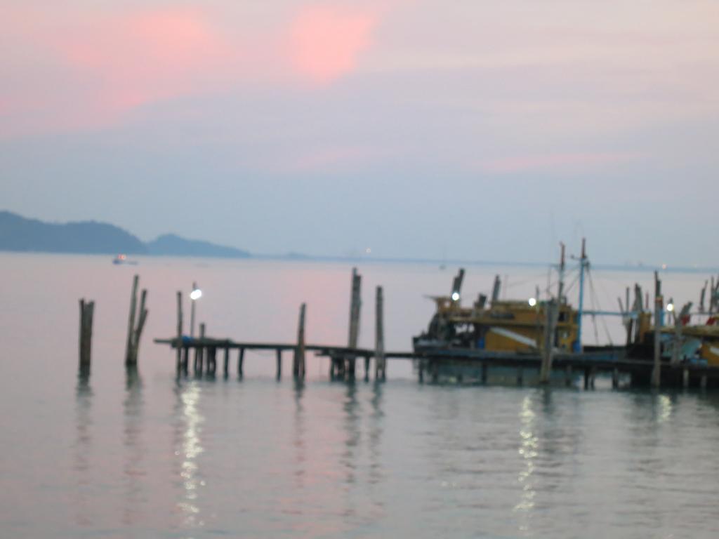 Hotel Pangkor Fish House Pekan Pangkor Exterior foto